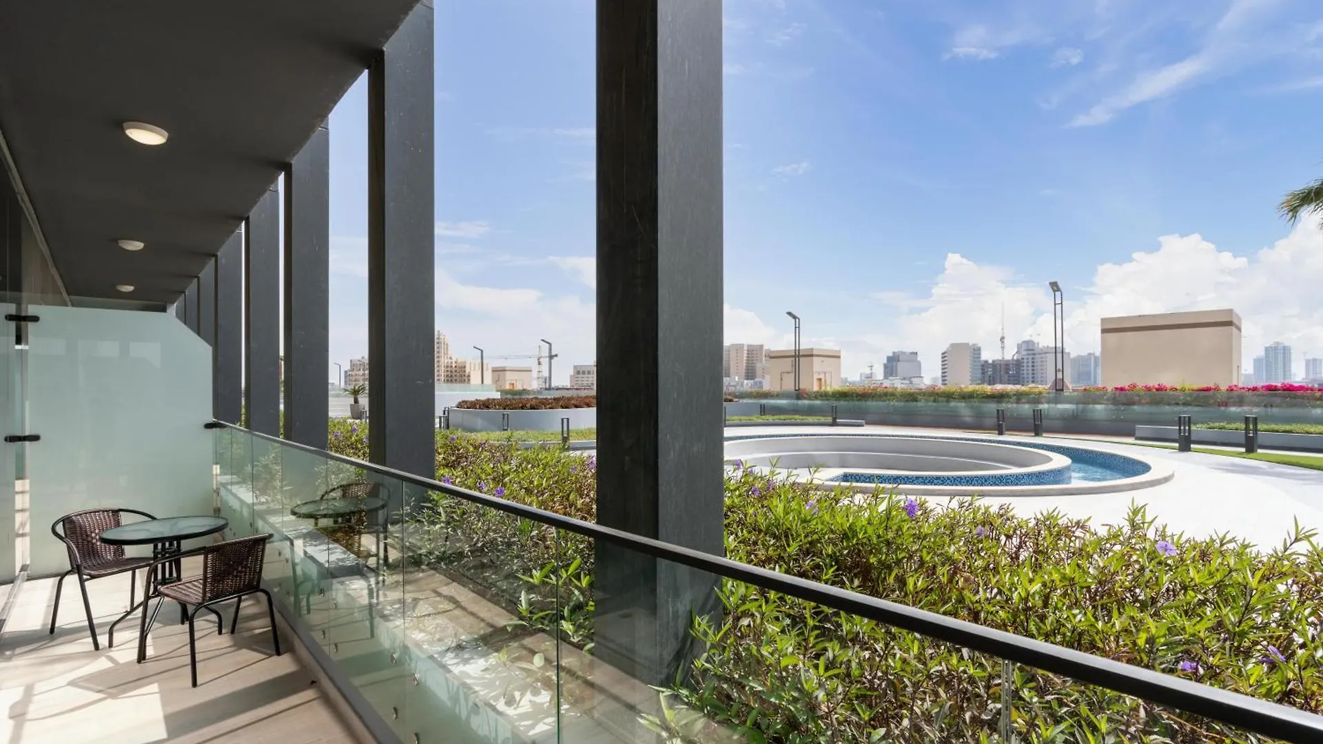 דובאי Bloom Tower A District 10 - Beautifully Designed Spacious One Bedroom 0*,  איחוד האמירויות הערביות